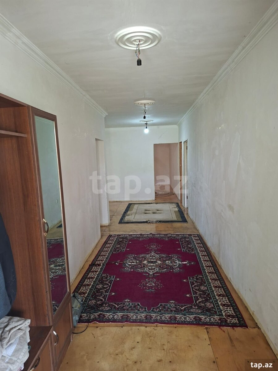 Həyət evi, Novxanı qəs. (6)