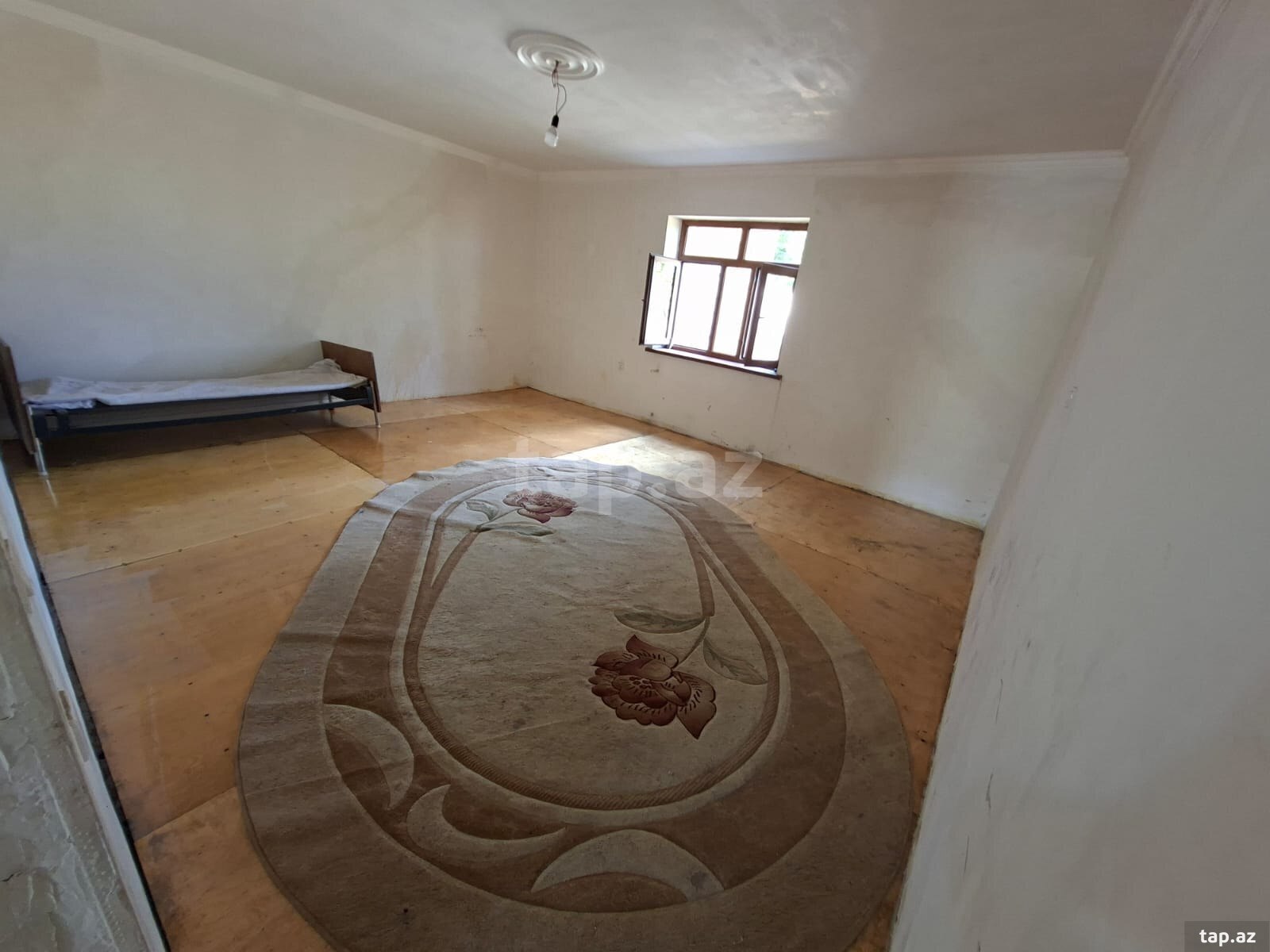 Həyət evi, Novxanı qəs. (5)