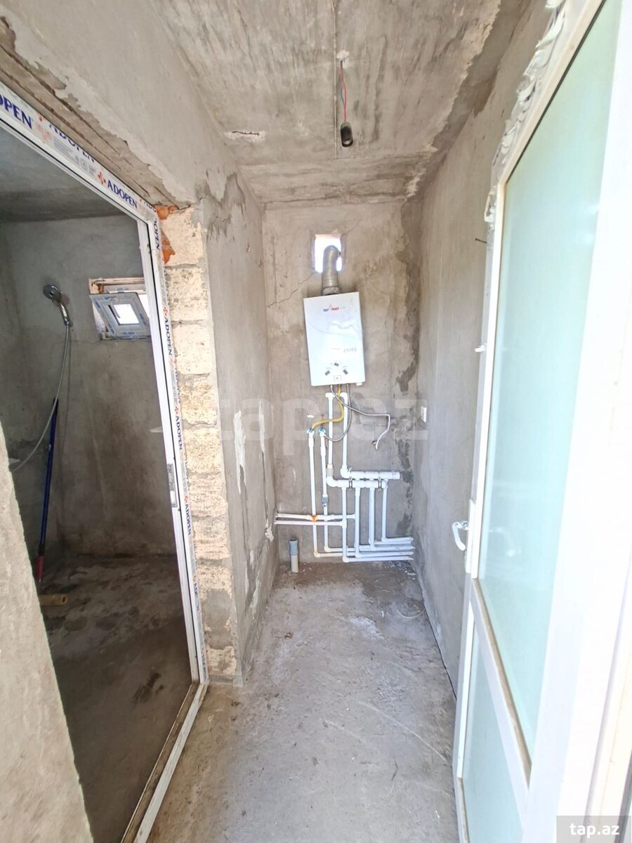 Həyət evi, Novxanı qəs. (19)
