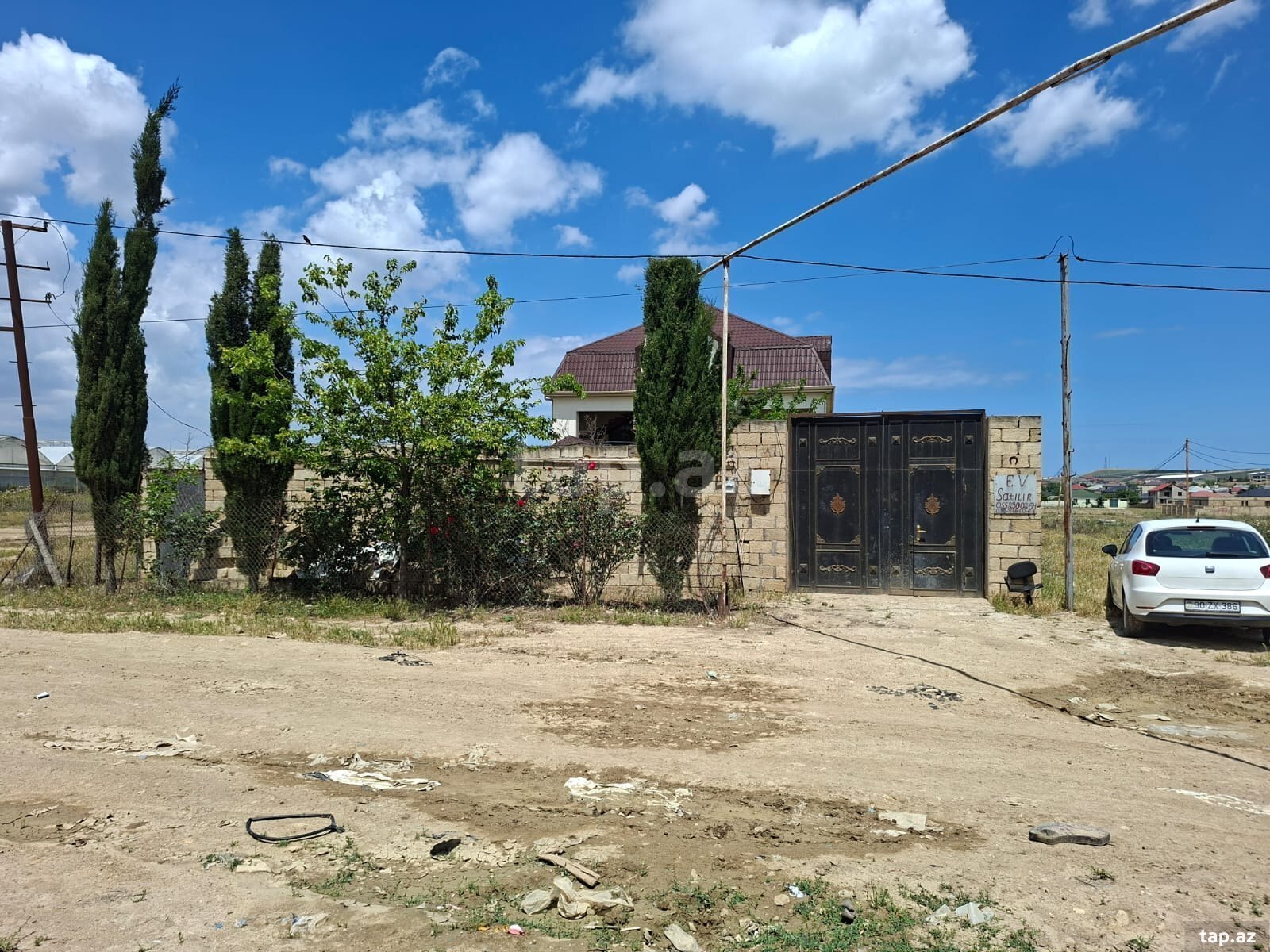 Həyət evi, Novxanı qəs. (26)