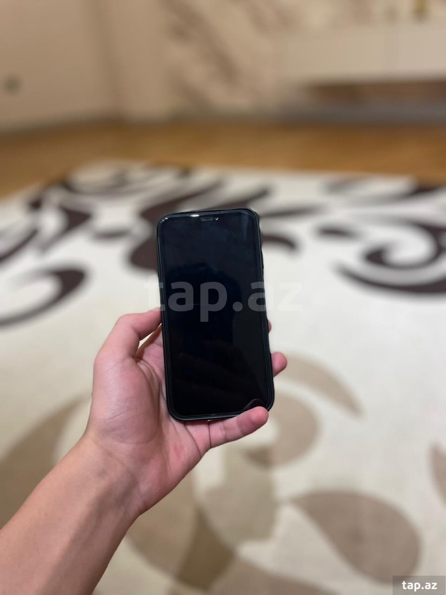 Apple iPhone 11 Black 128GB/4GB (5)