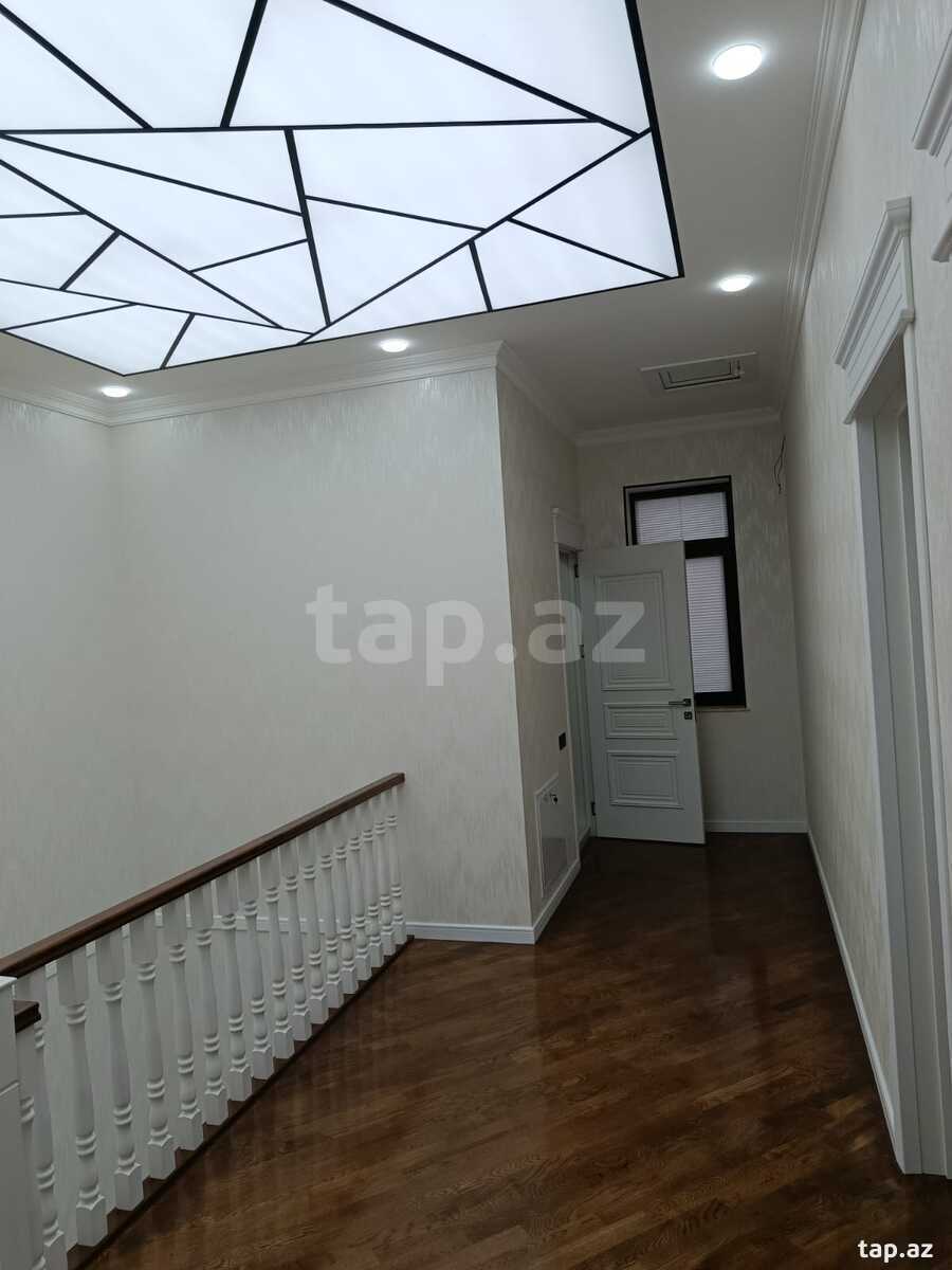 Villa, Bakıxanov qəs. (31)