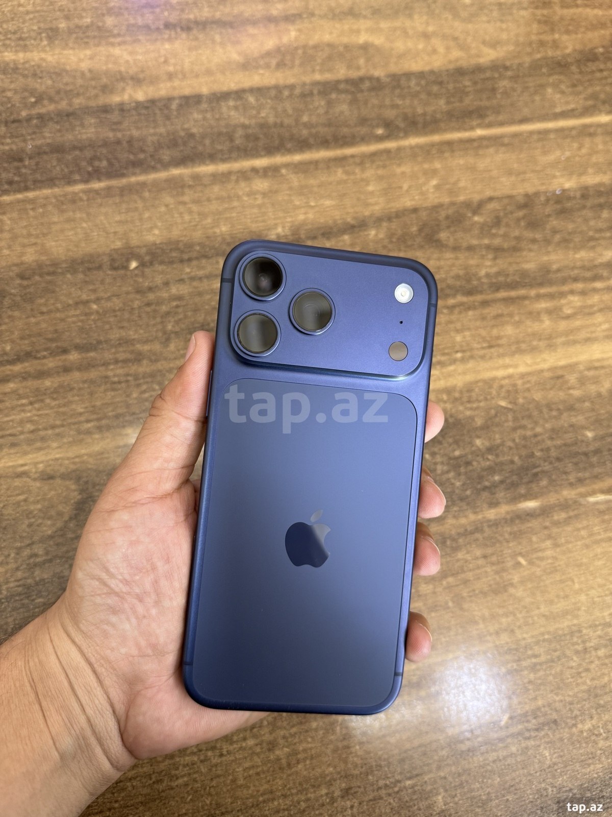 Apple iPhone 17 Pro Max Deep Blue 256GB/12GB (2)
