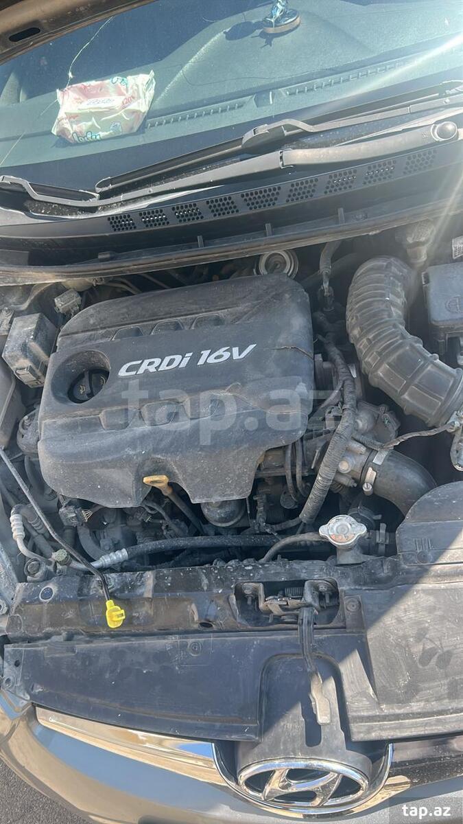 Hyundai Avante, 2015 il (8)