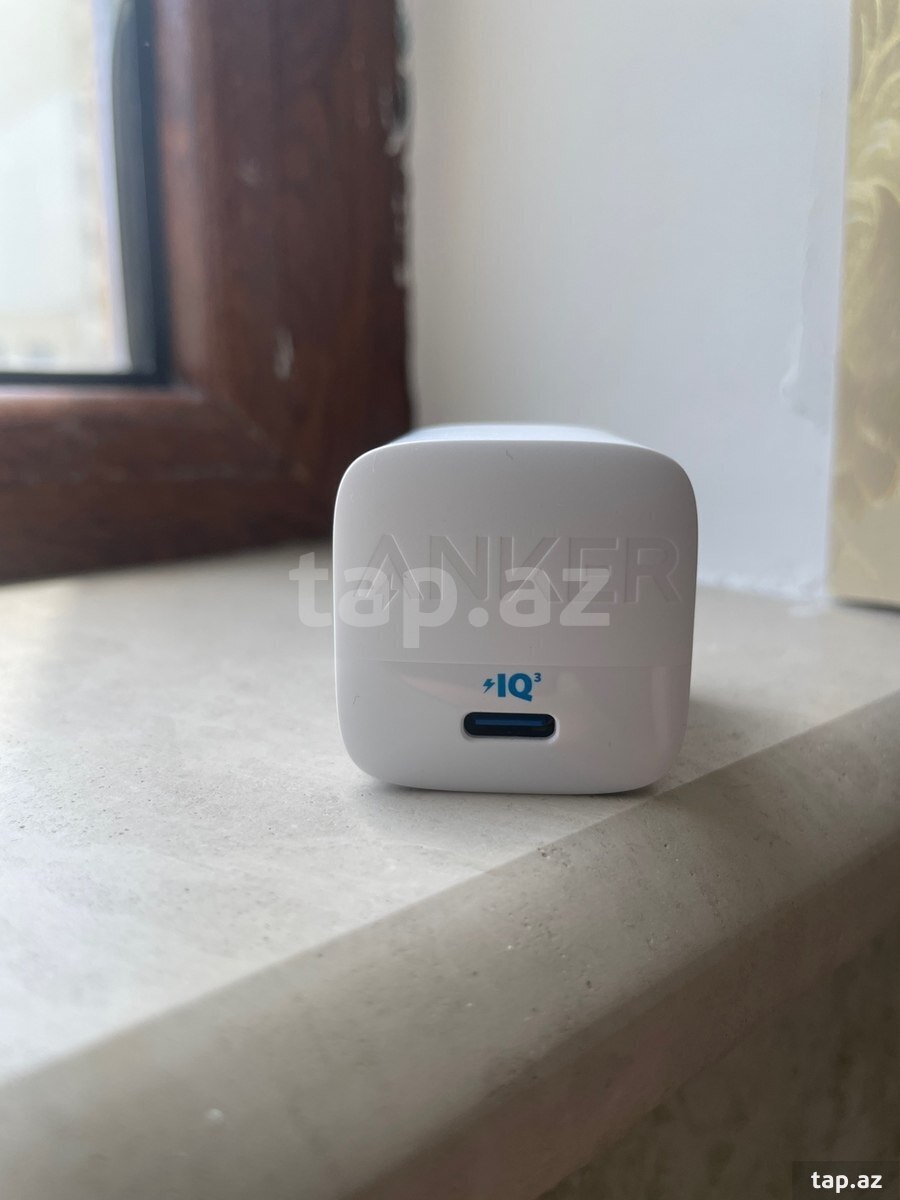 ANKER 30W Charger (2)