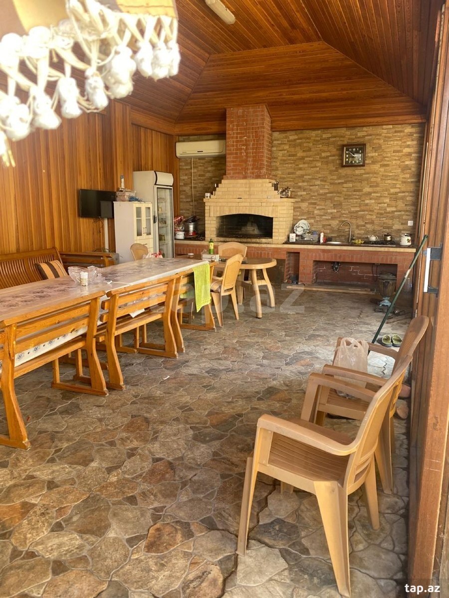 Həyət evi, Pirşağı qəs. (15)