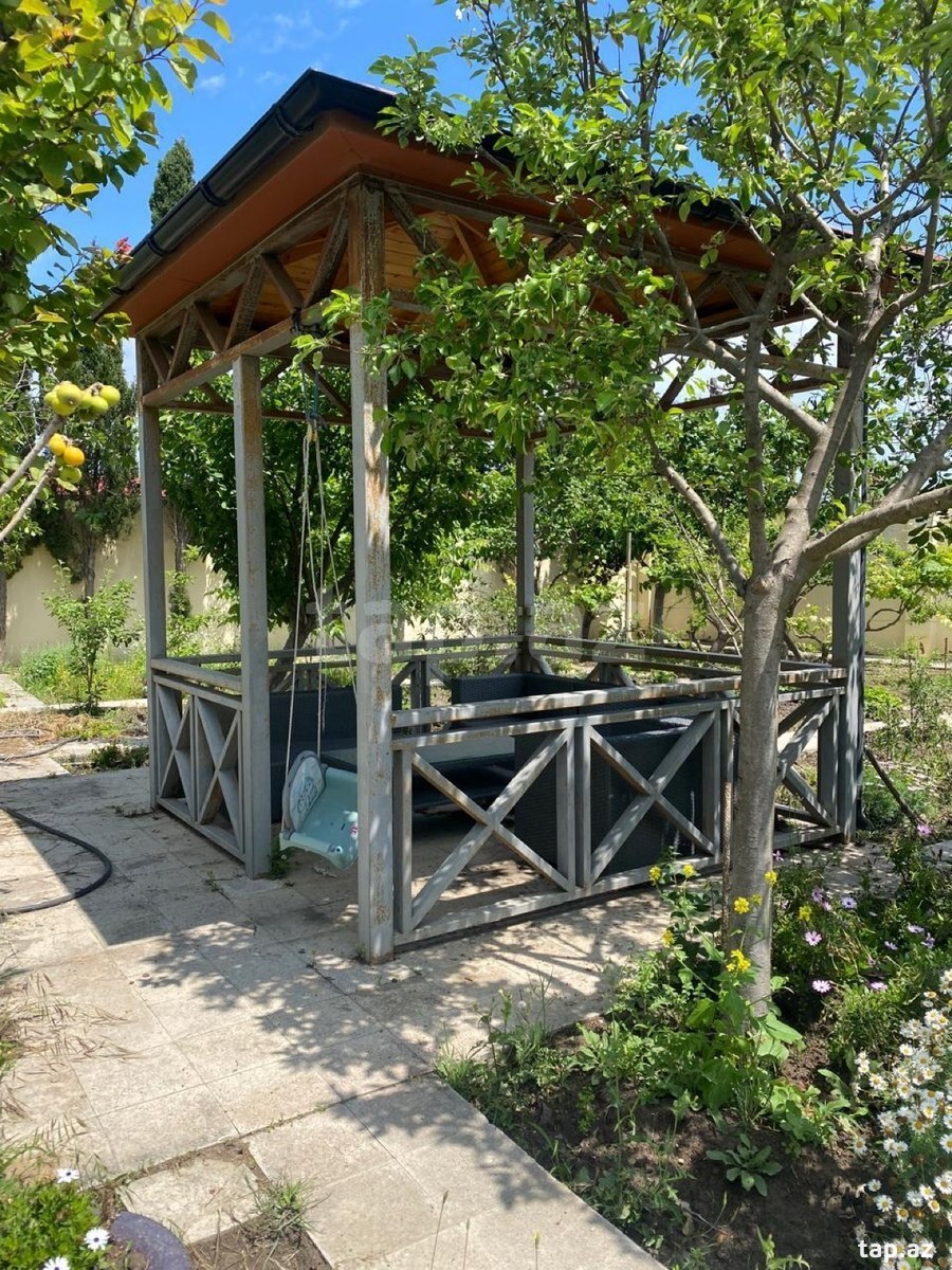 Həyət evi, Pirşağı qəs. (7)