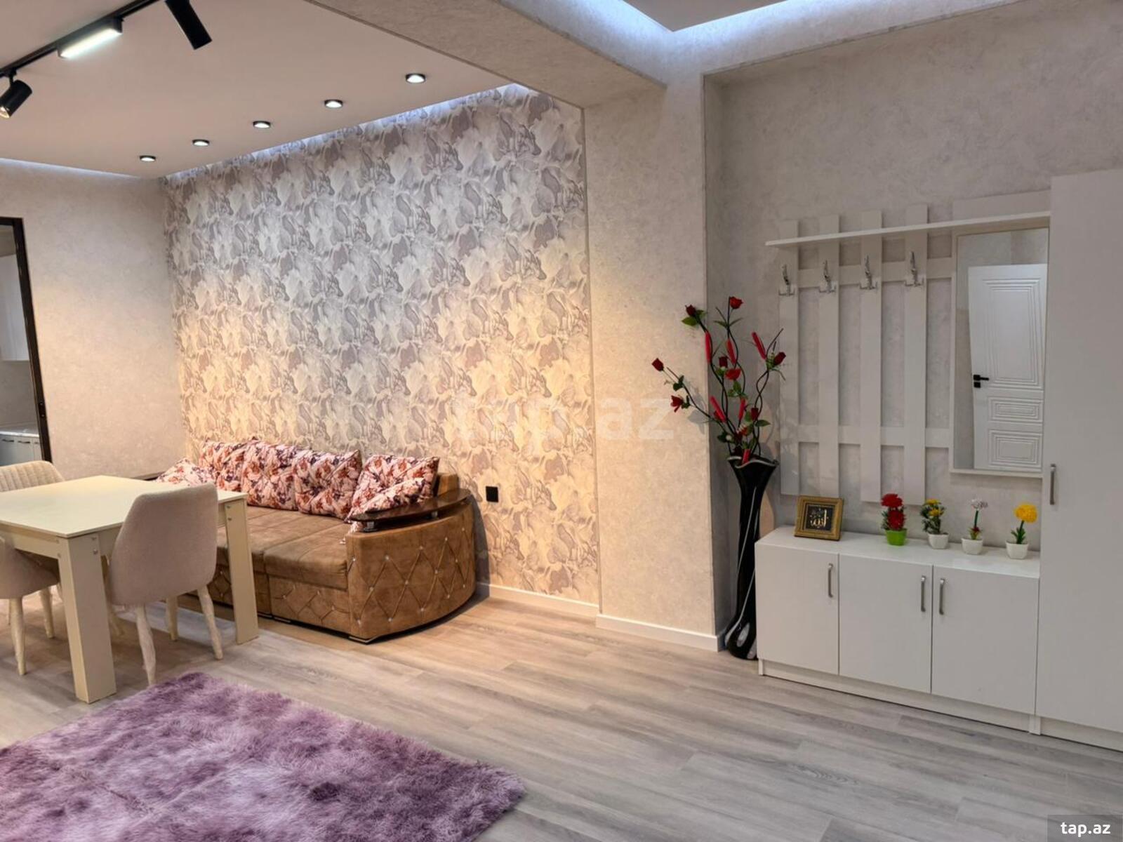 2-otaqlı yeni tikili kirayə verilir, Cəfər Xandan küç., 70 m² (2)