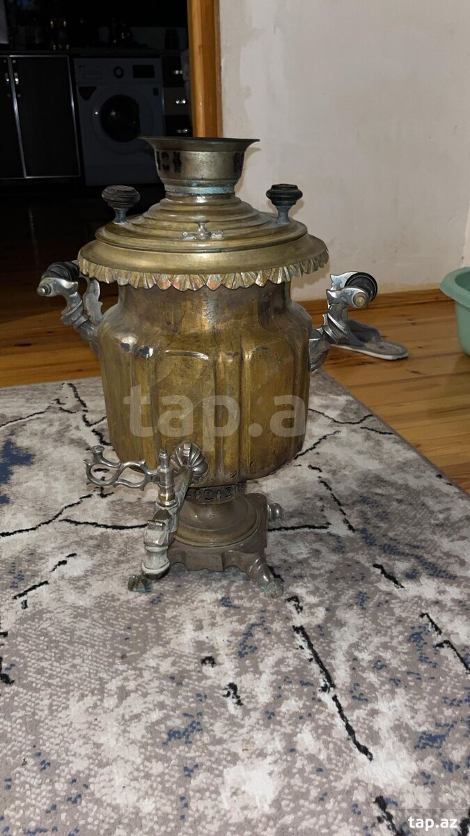 Qədimi samovar