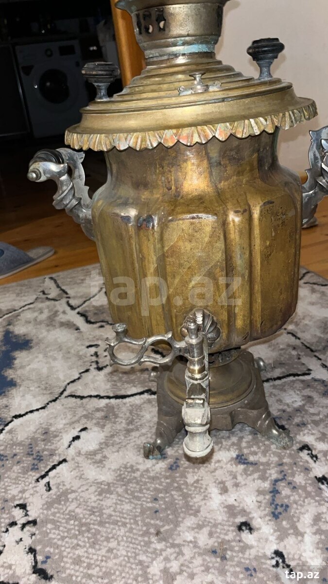 Qədimi samovar (3)