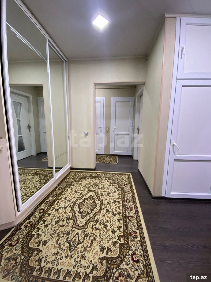 5-otaqlı mənzil, Sarayeva küç., 100 m²