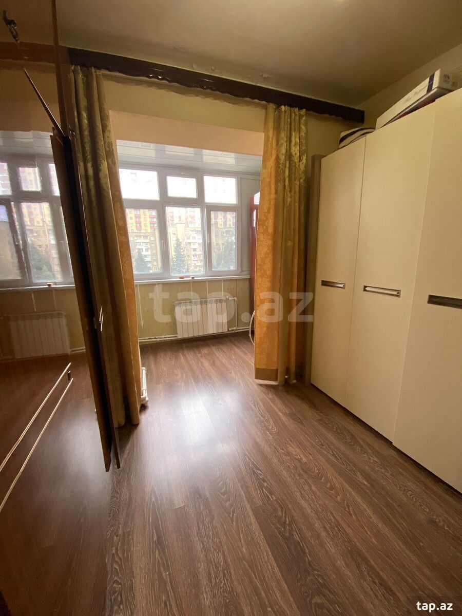 5-otaqlı mənzil, Sarayeva küç., 100 m²