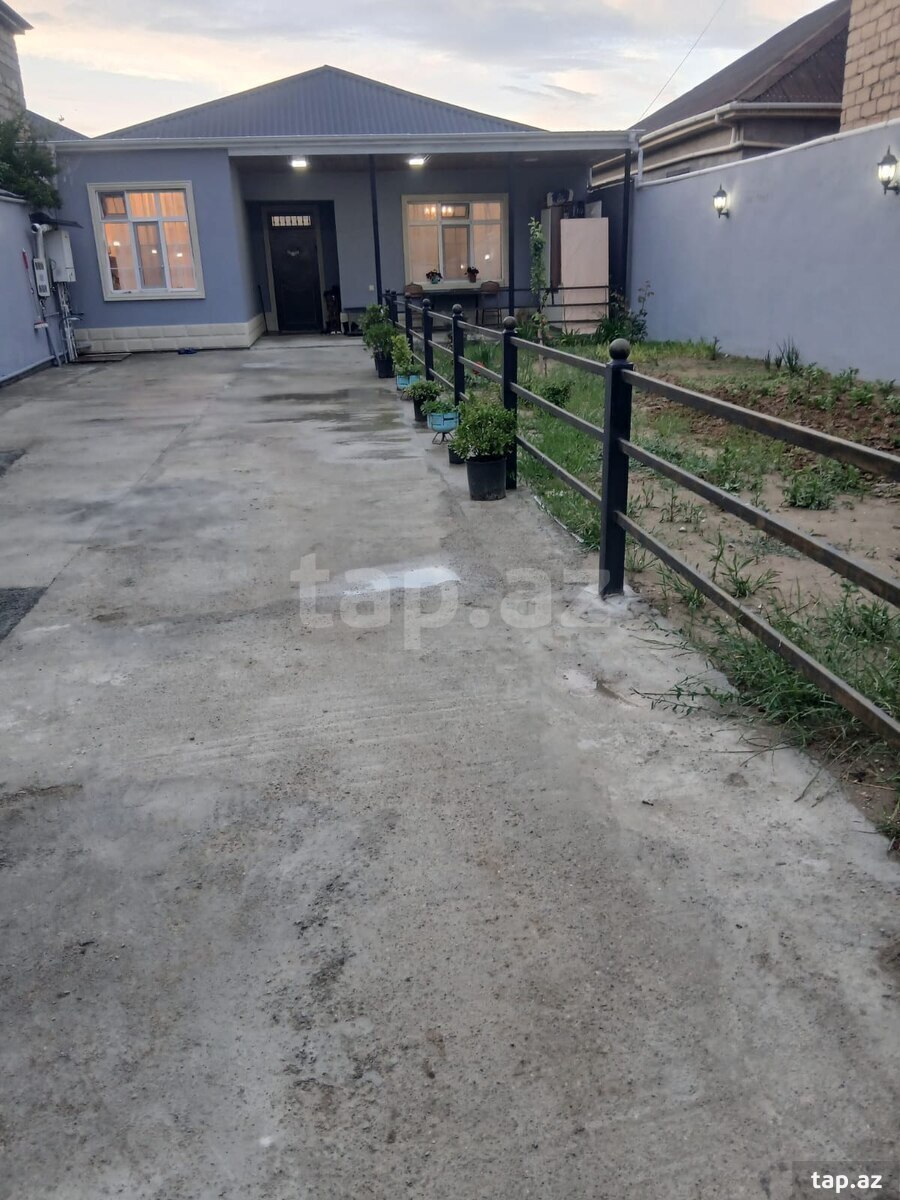Həyət evi, Savalan qəs. (2)