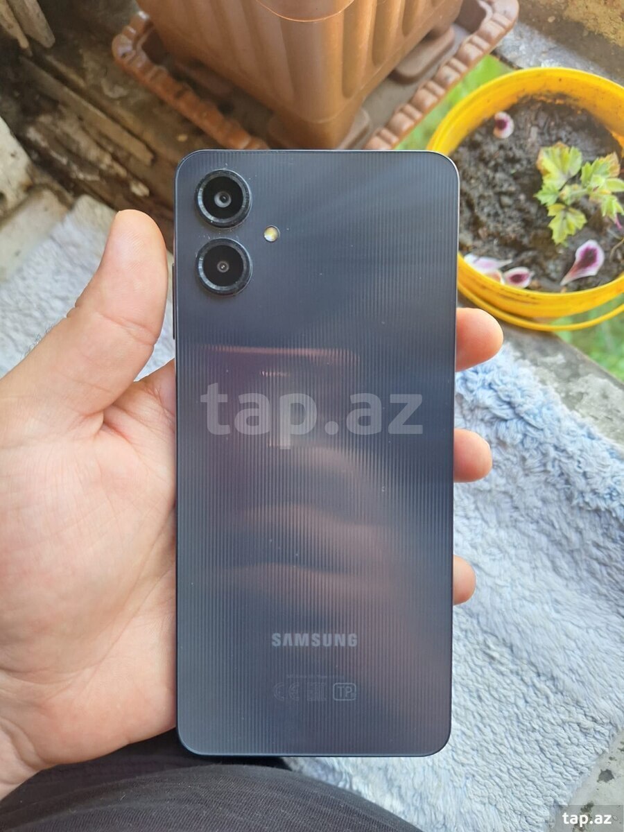 Samsung Galaxy A06 Light Blue 64GB/4GB (2)