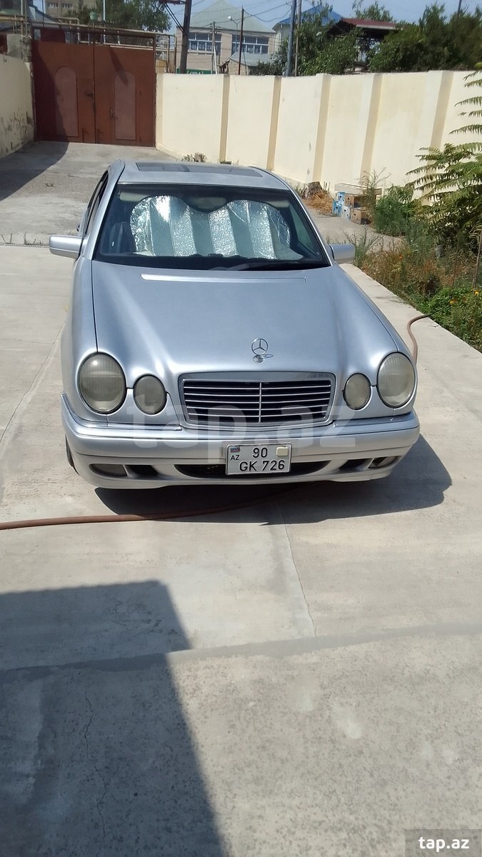 Mercedes E 320, 1995 il