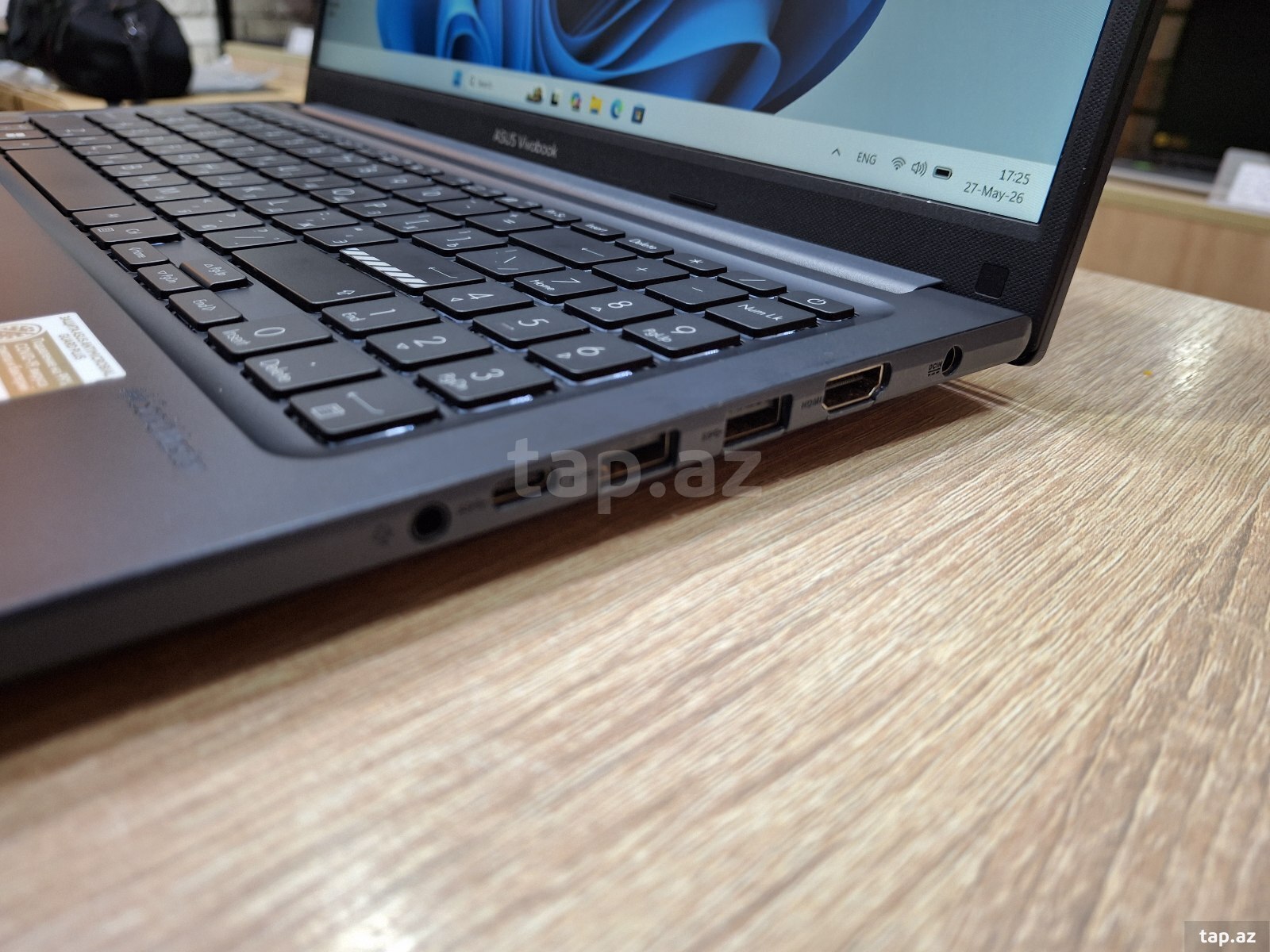 Noutbuk Asus Vivobook i7 1255U, 16GB RAM, 512GB SSD (5)