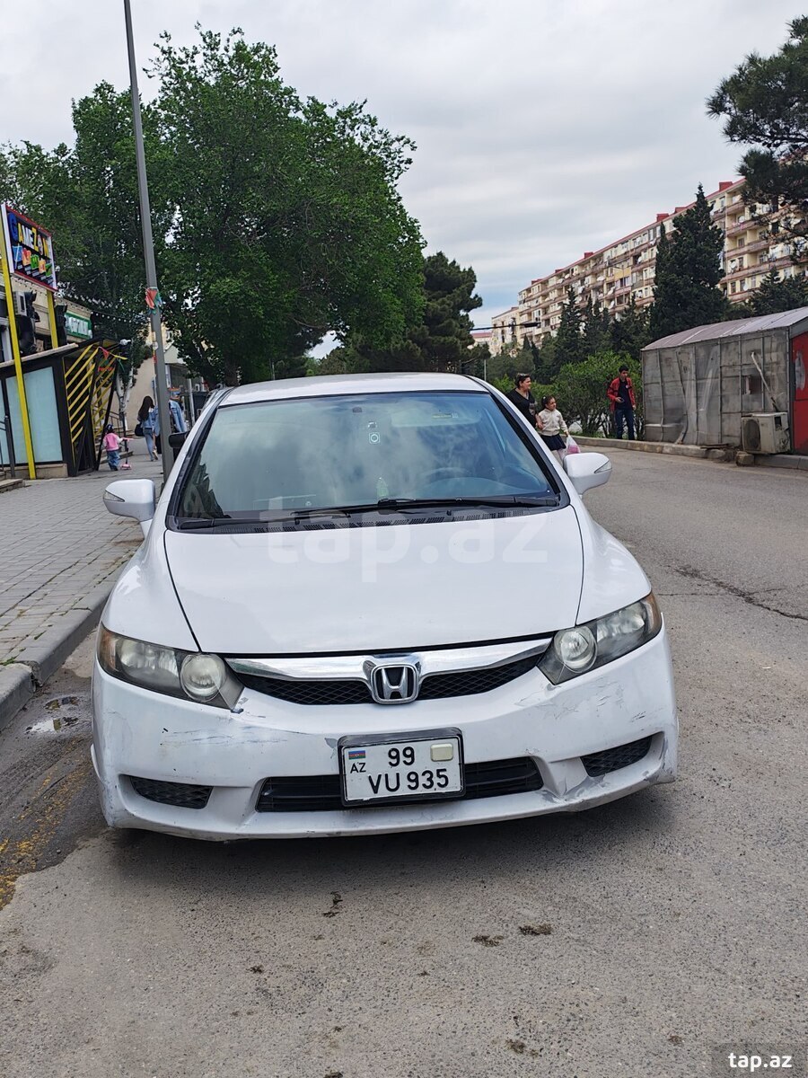 Honda Civic, 2010 il (2)
