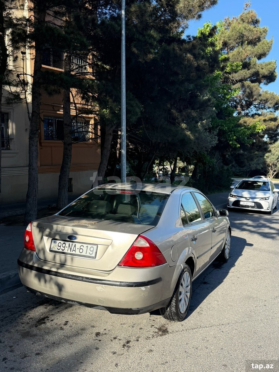Ford Mondeo, 2005 il (5)