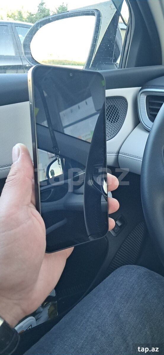 Samsung Galaxy A17 Black 128GB/4GB (2)
