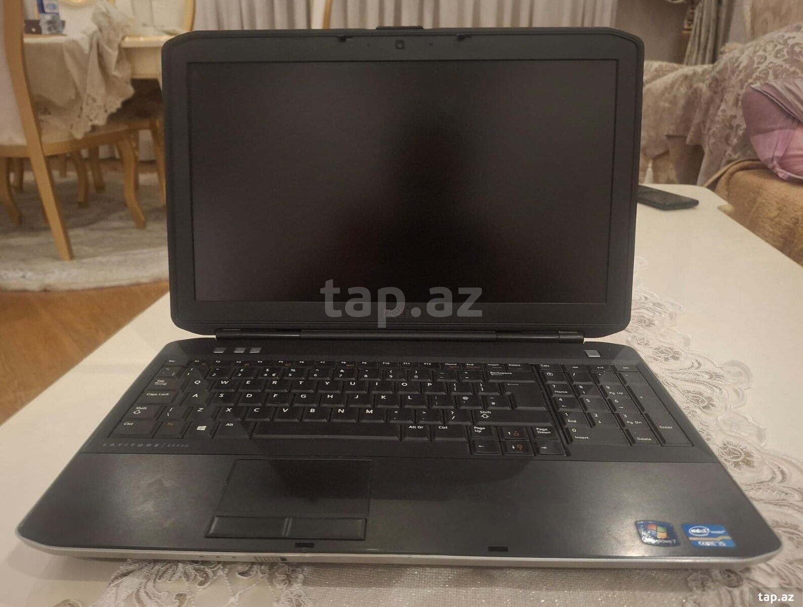 Noutbuk Dell E5530