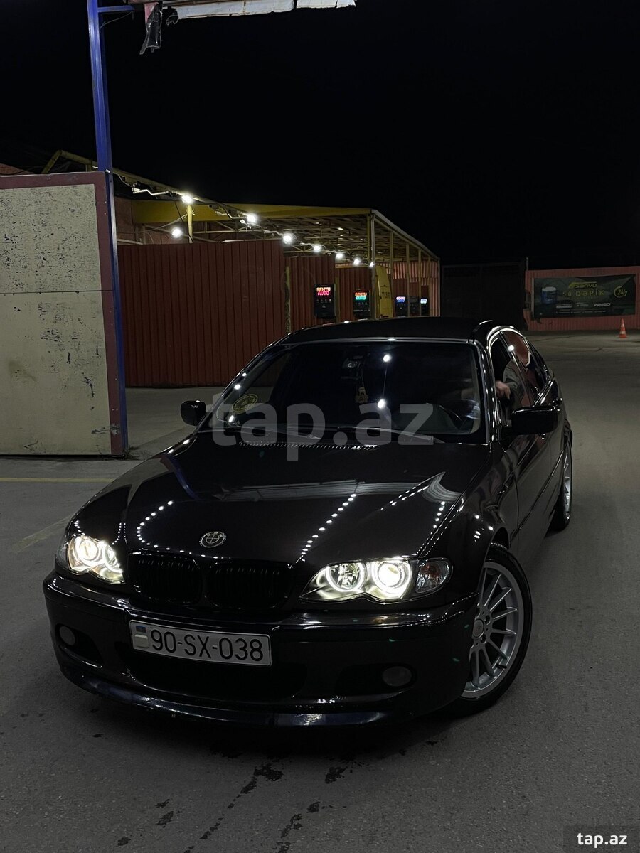 BMW 323, 2000 il