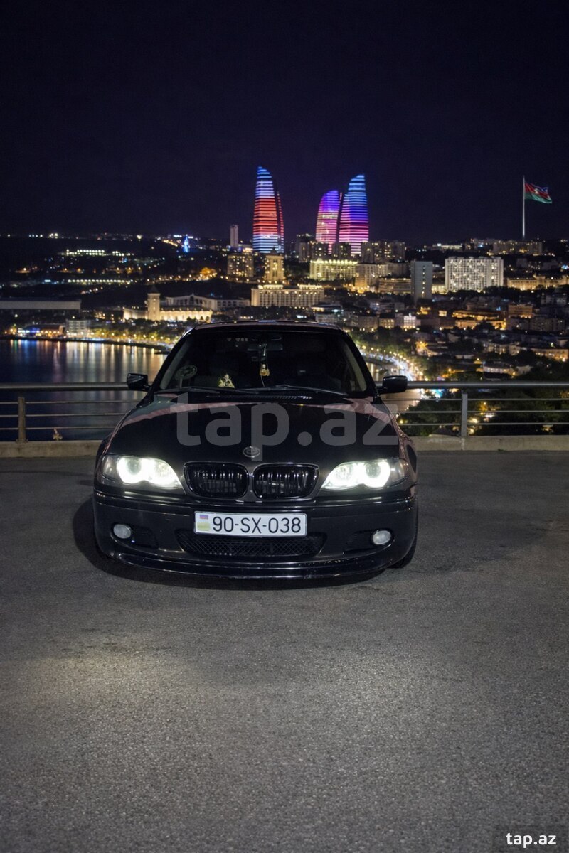 BMW 323, 2000 il (9)
