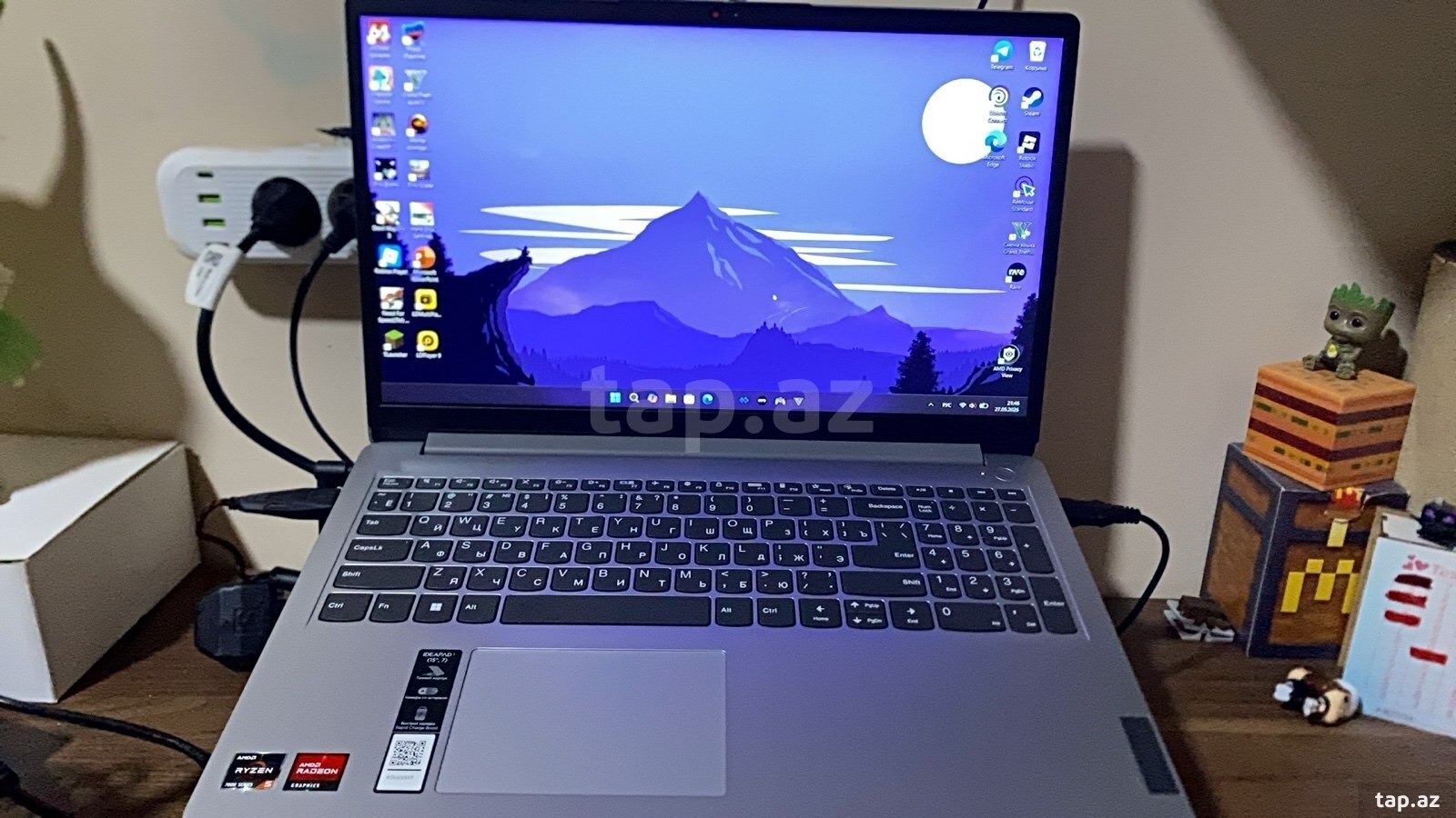 Noutbuk Lenovo Ideapad 1 (2)