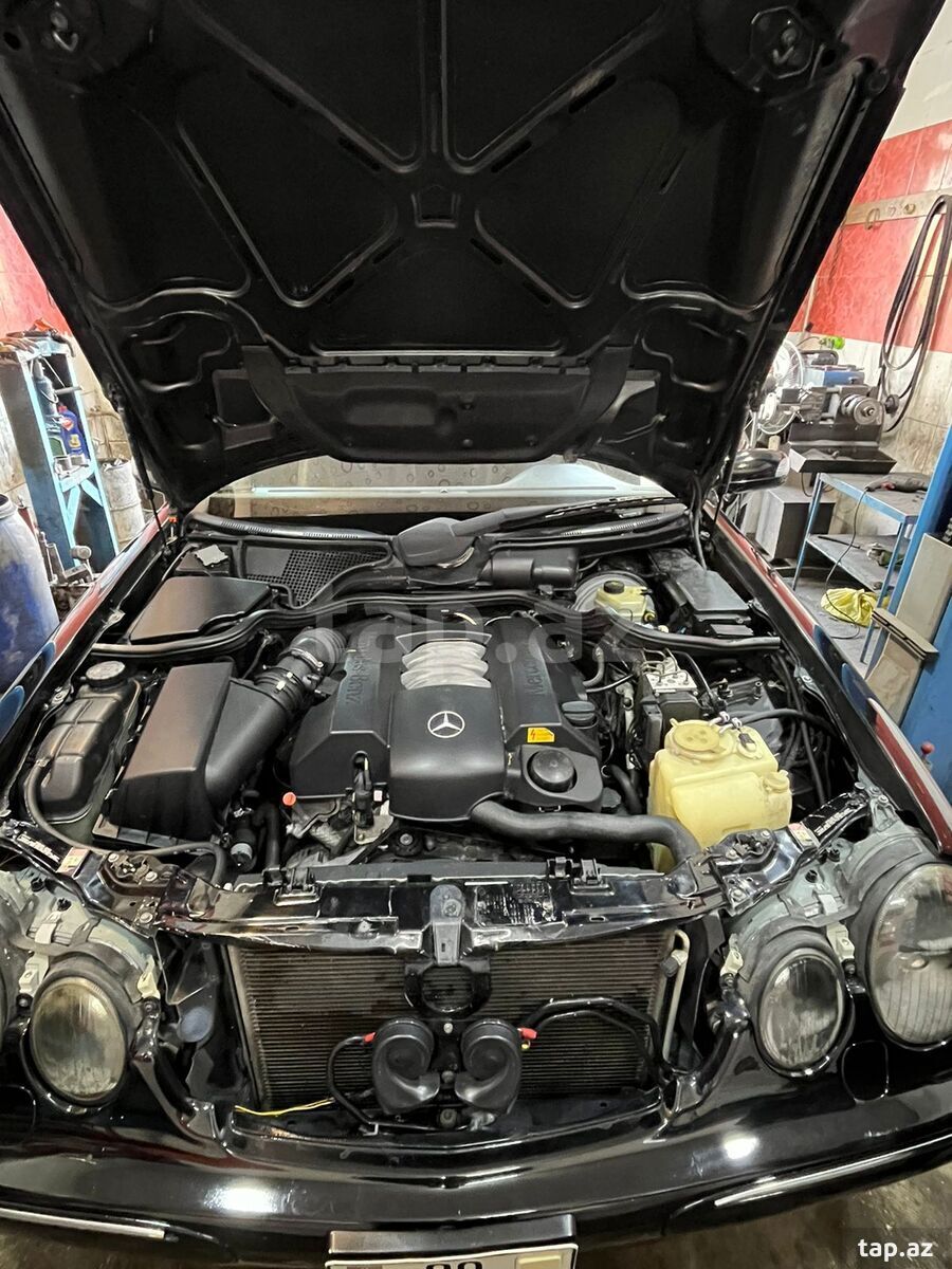 Mercedes E 320, 1999 il (15)
