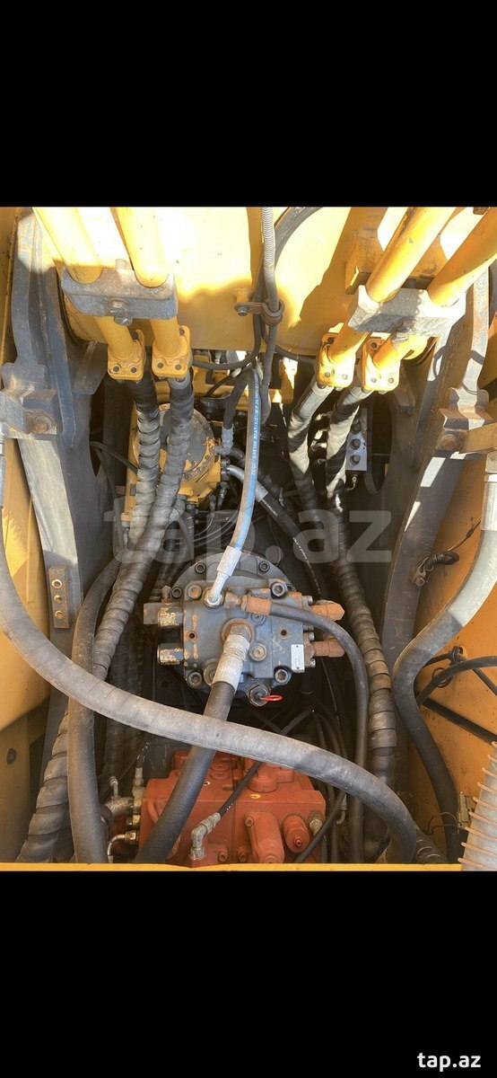 Hyundai 210-w9, 2013 il (8)