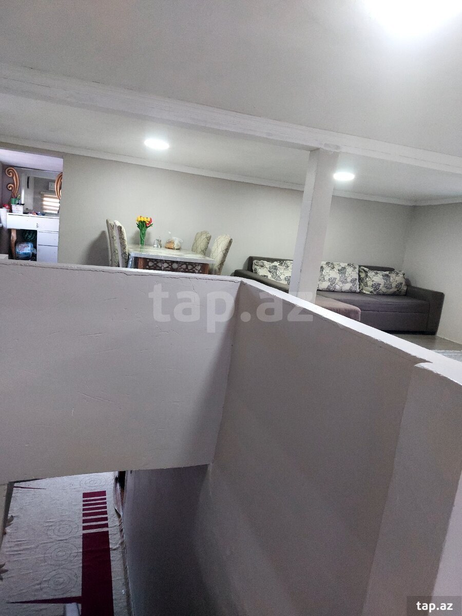 Həyət evi, Bayıl qəs. (7)