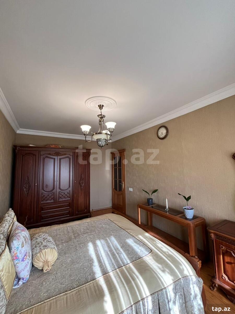 4-otaqlı mənzil, General Şıxlınskı küç., 100 m²