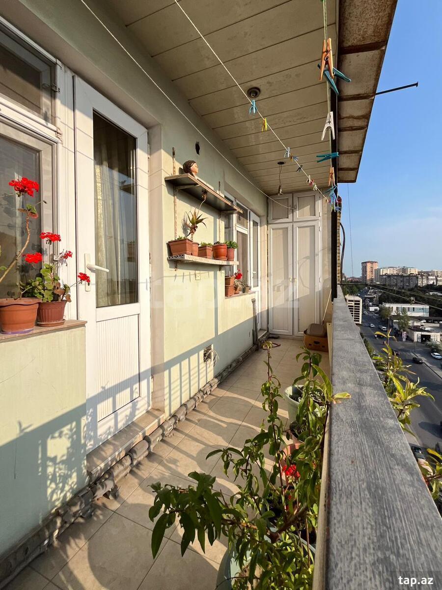4-otaqlı mənzil, General Şıxlınskı küç., 100 m²