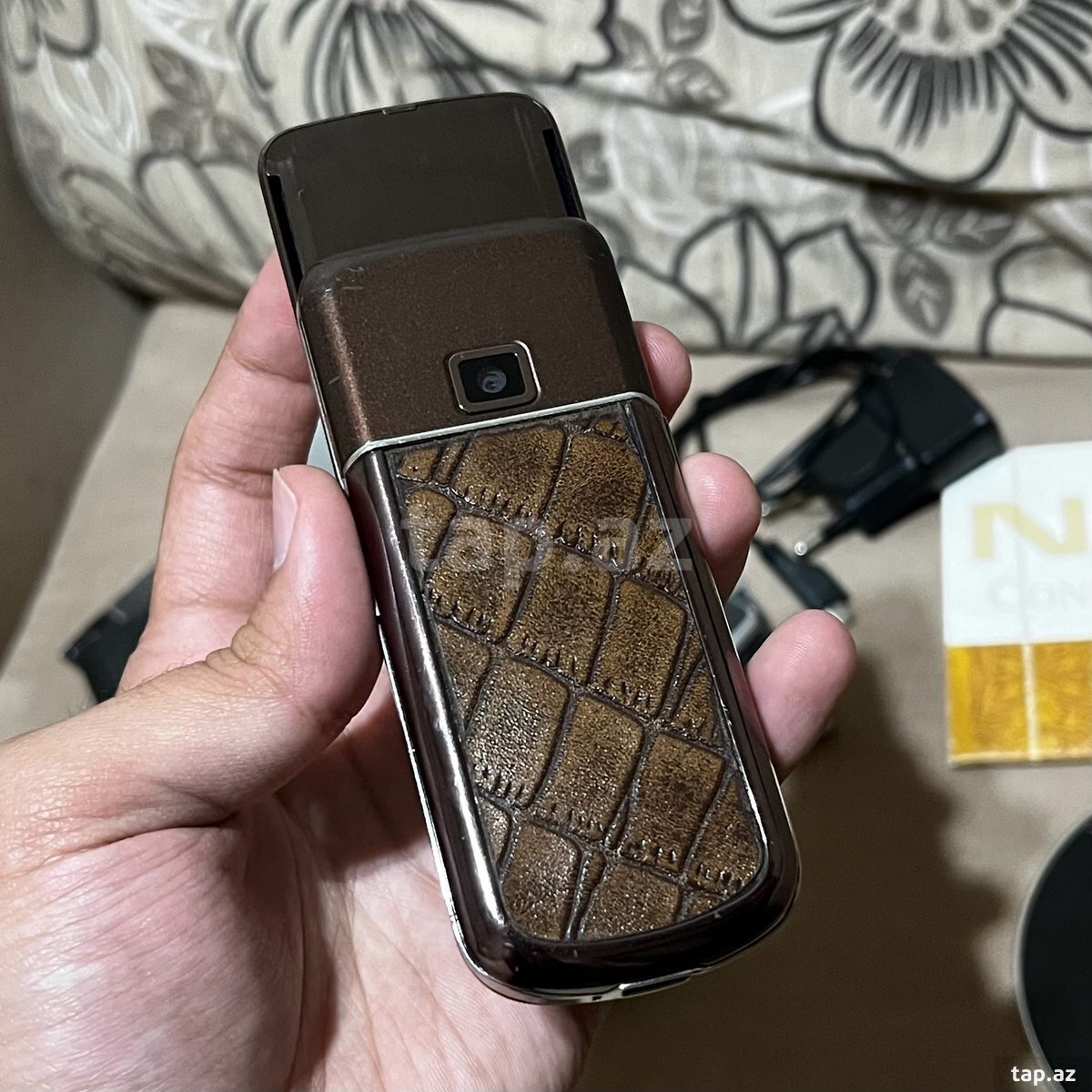 Nokia 8800 Sapphire Arte (14)