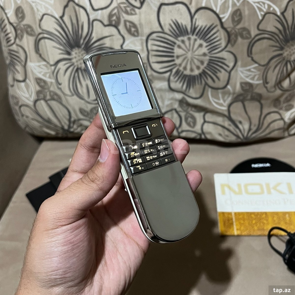 Nokia 8800 Sirocco Silver (2)