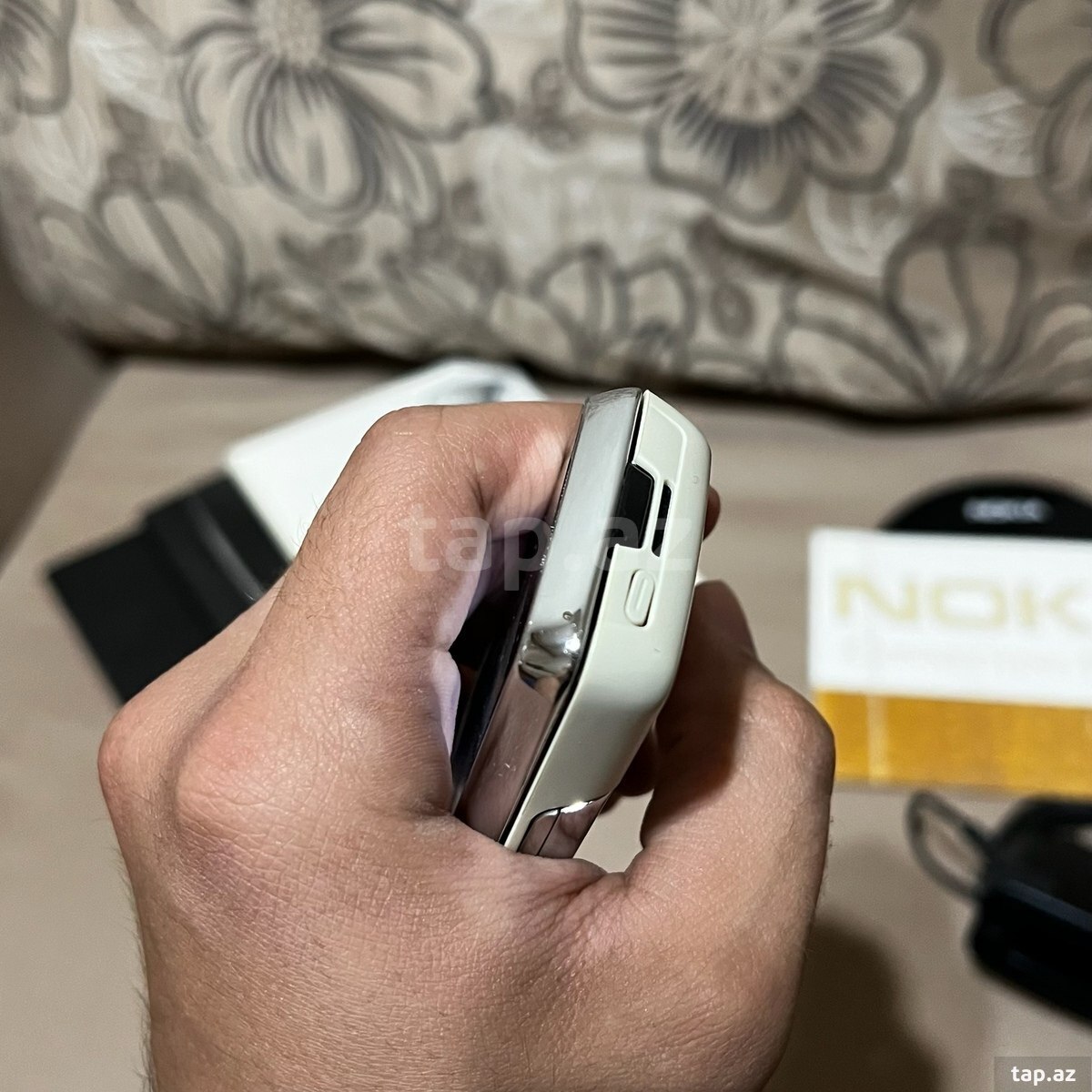 Nokia 8800 Sirocco Silver (10)