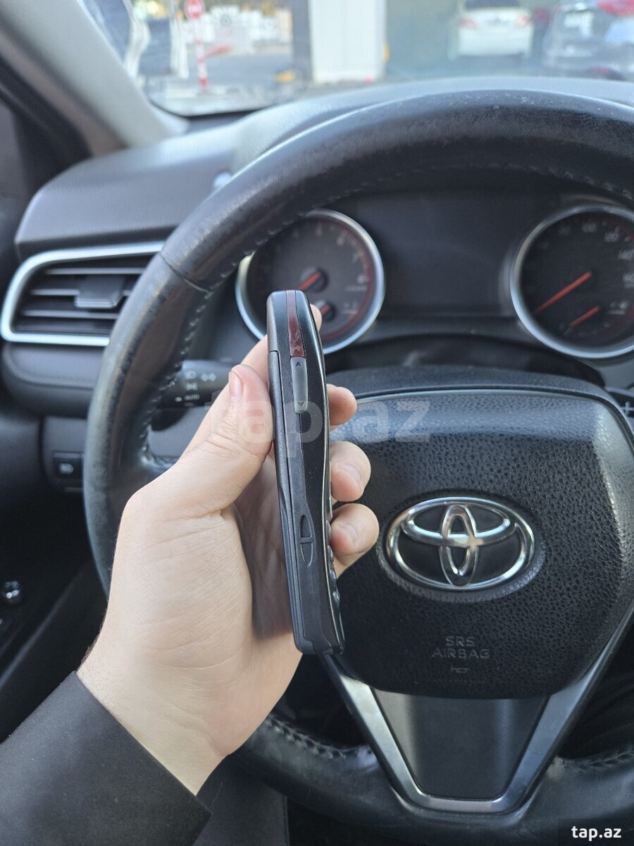 Nokia 6310i (3)