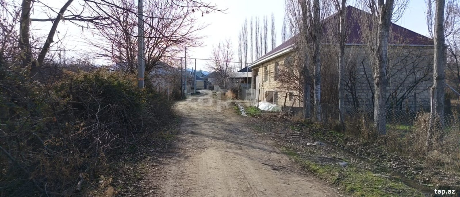 12 sot torpaq sahəsi, Göygöl r.