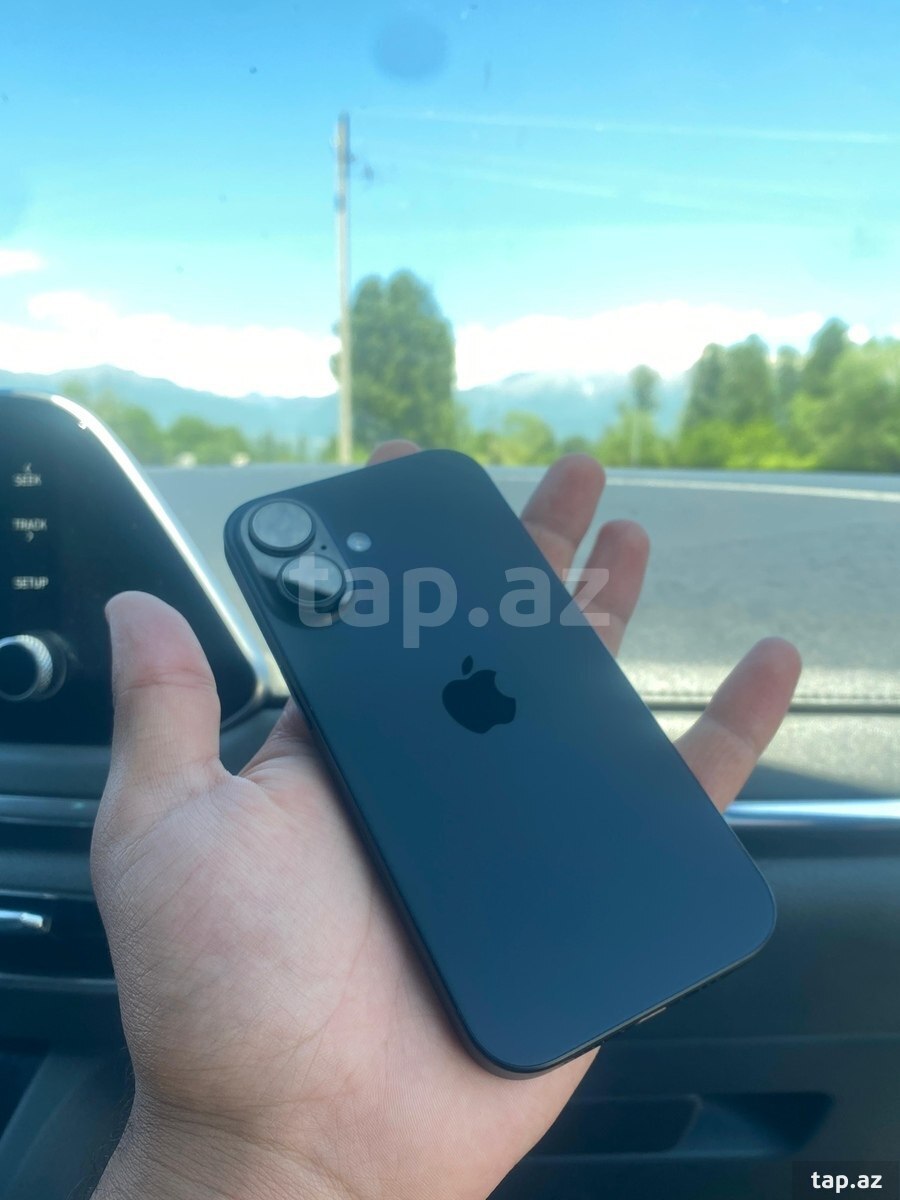 Apple iPhone 16 Black 128GB/8GB (3)