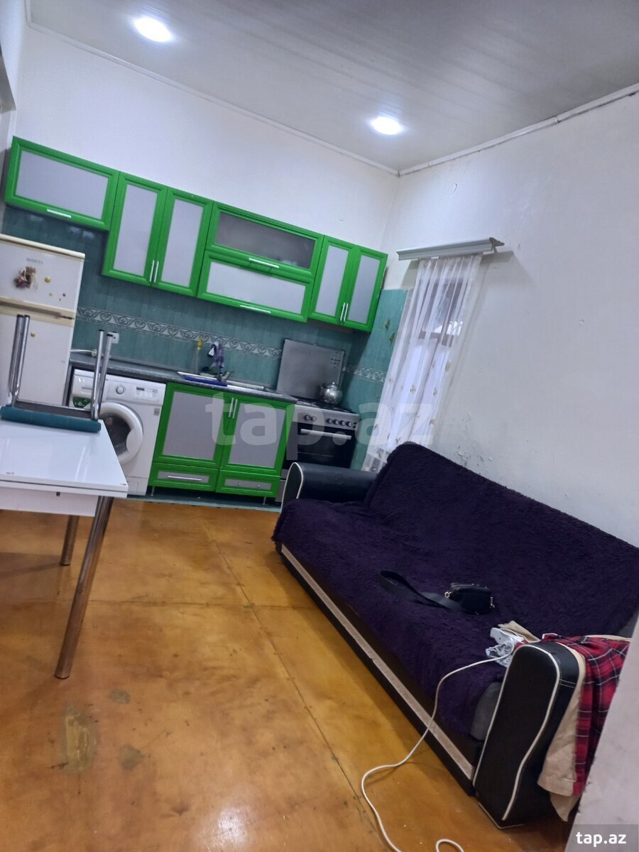 Həyət evi kirayə verilir, İnşaatçılar m.
