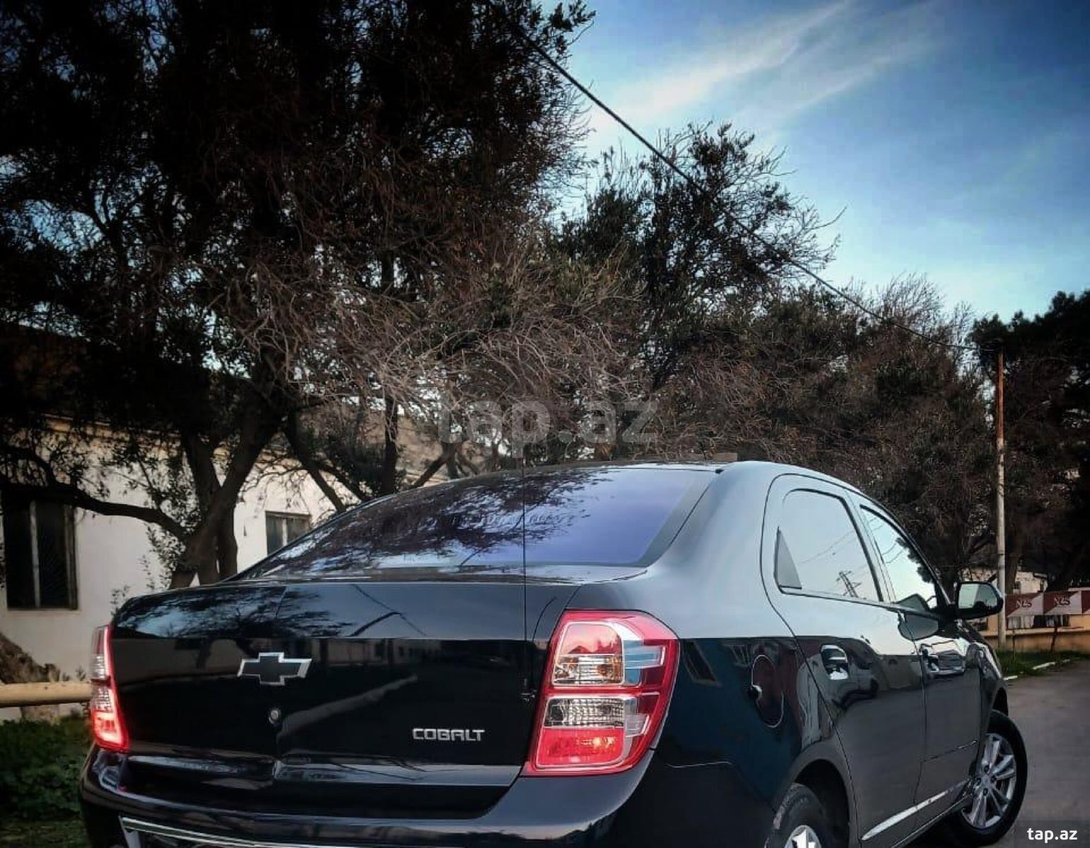 Chevrolet Cobalt, 2023 il (12)