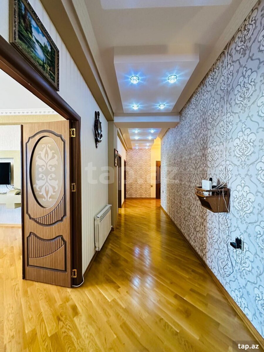 3-otaqlı yeni tikili, 6-cı mkr., 136 m² (2)