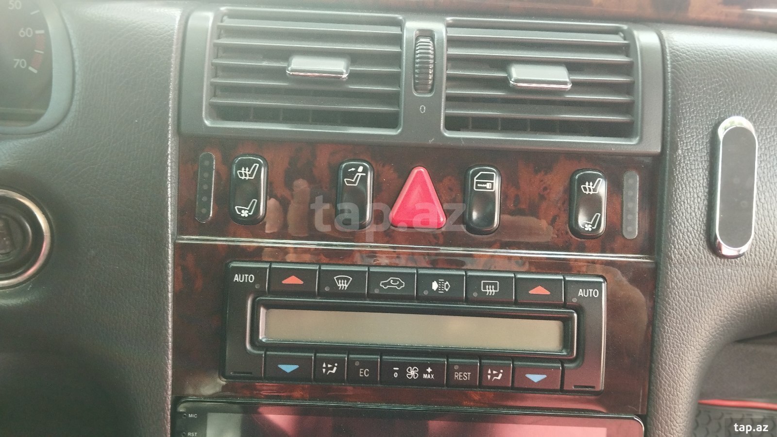 Mercedes E 320, 2000 il (14)