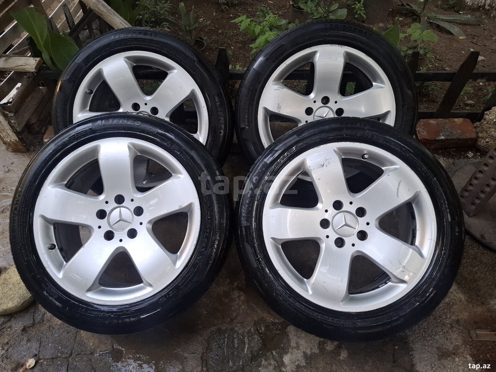 Mercedes Panorama təkərləri 211 R17 (2)