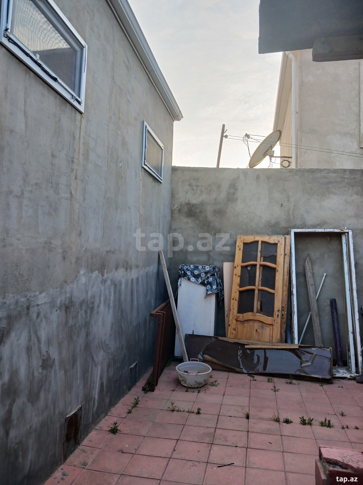Həyət evi kirayə verilir, Buzovna qəs. (6)