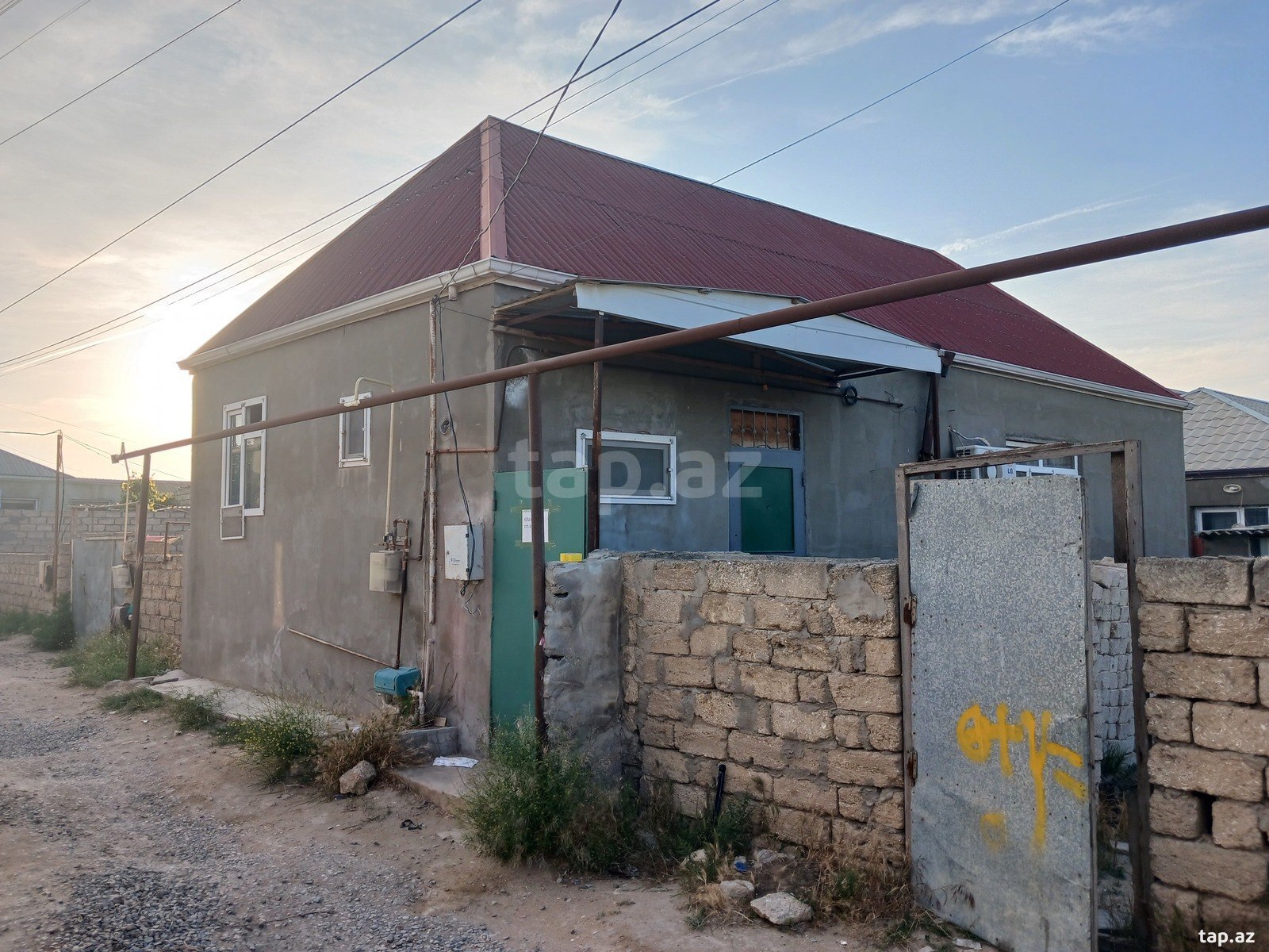 Həyət evi kirayə verilir, Buzovna qəs. (2)