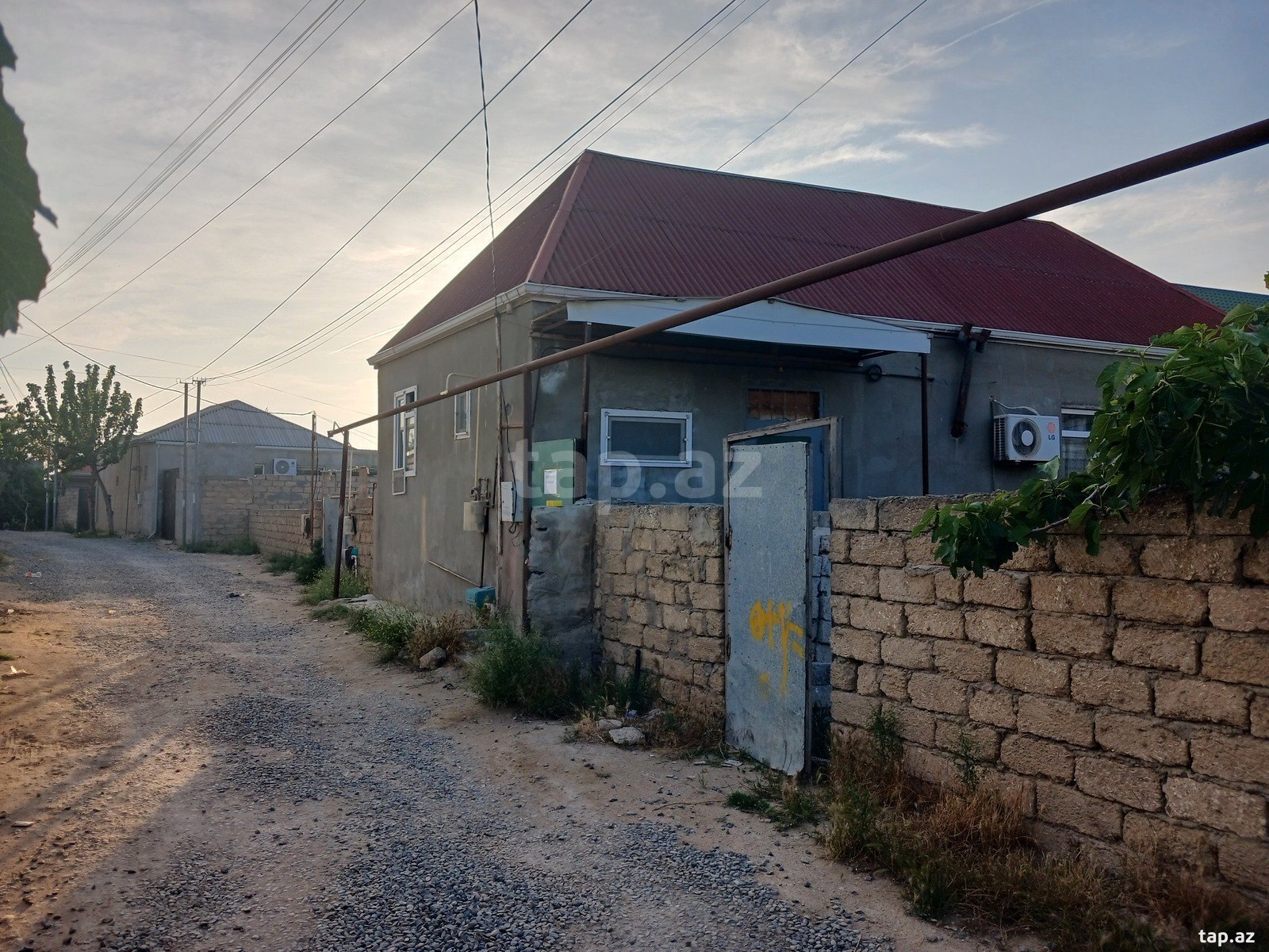 Həyət evi kirayə verilir, Buzovna qəs.