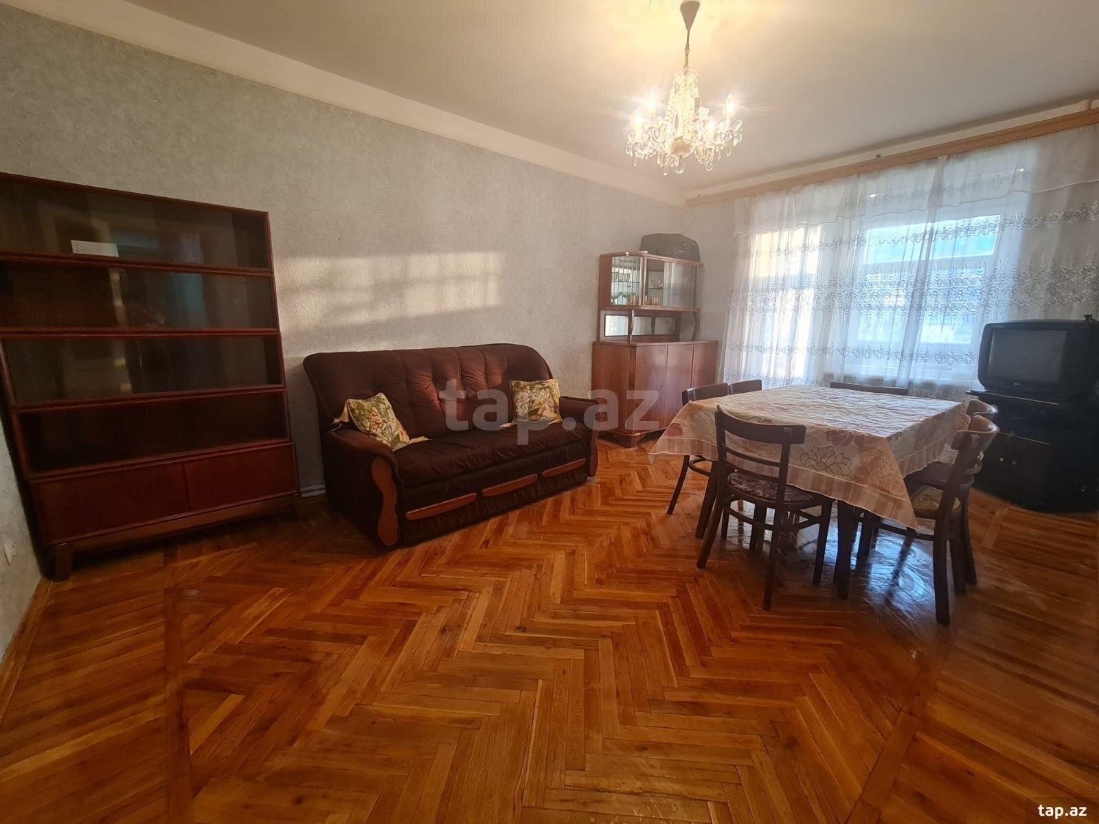 2-otaqlı mənzil kirayə verilir, İnşaatçılar m., 55 m²