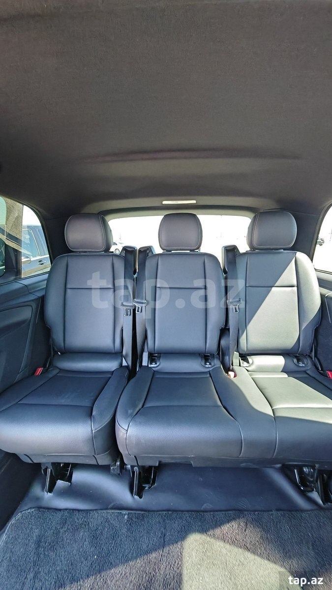 Xarici Qonaqlar Üçün Premium Transfer Mercedes V-Class (5)