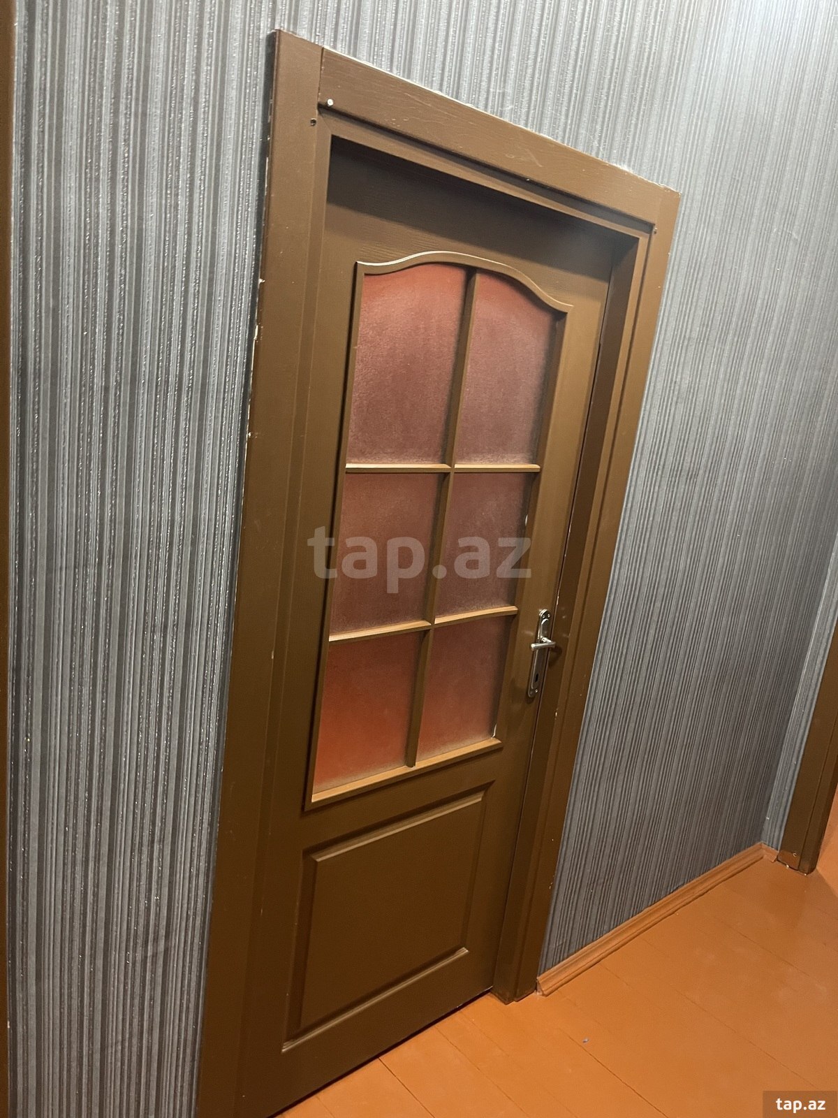 Otaq qapıları (2)
