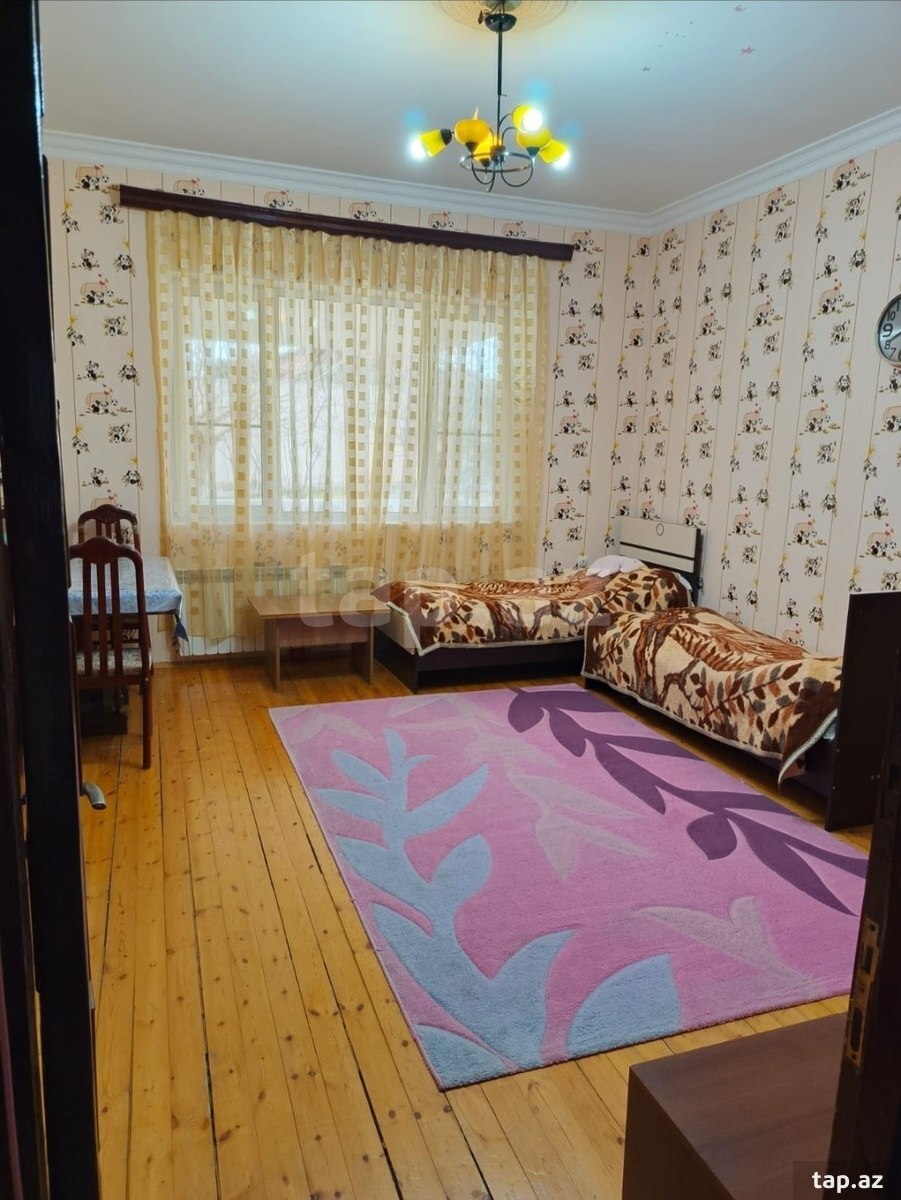 Həyət evi, Mərdəkan qəs. (13)